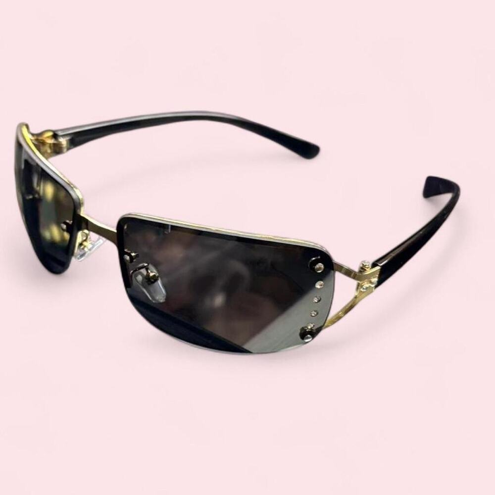 Y2k 2000s glam mcbling black